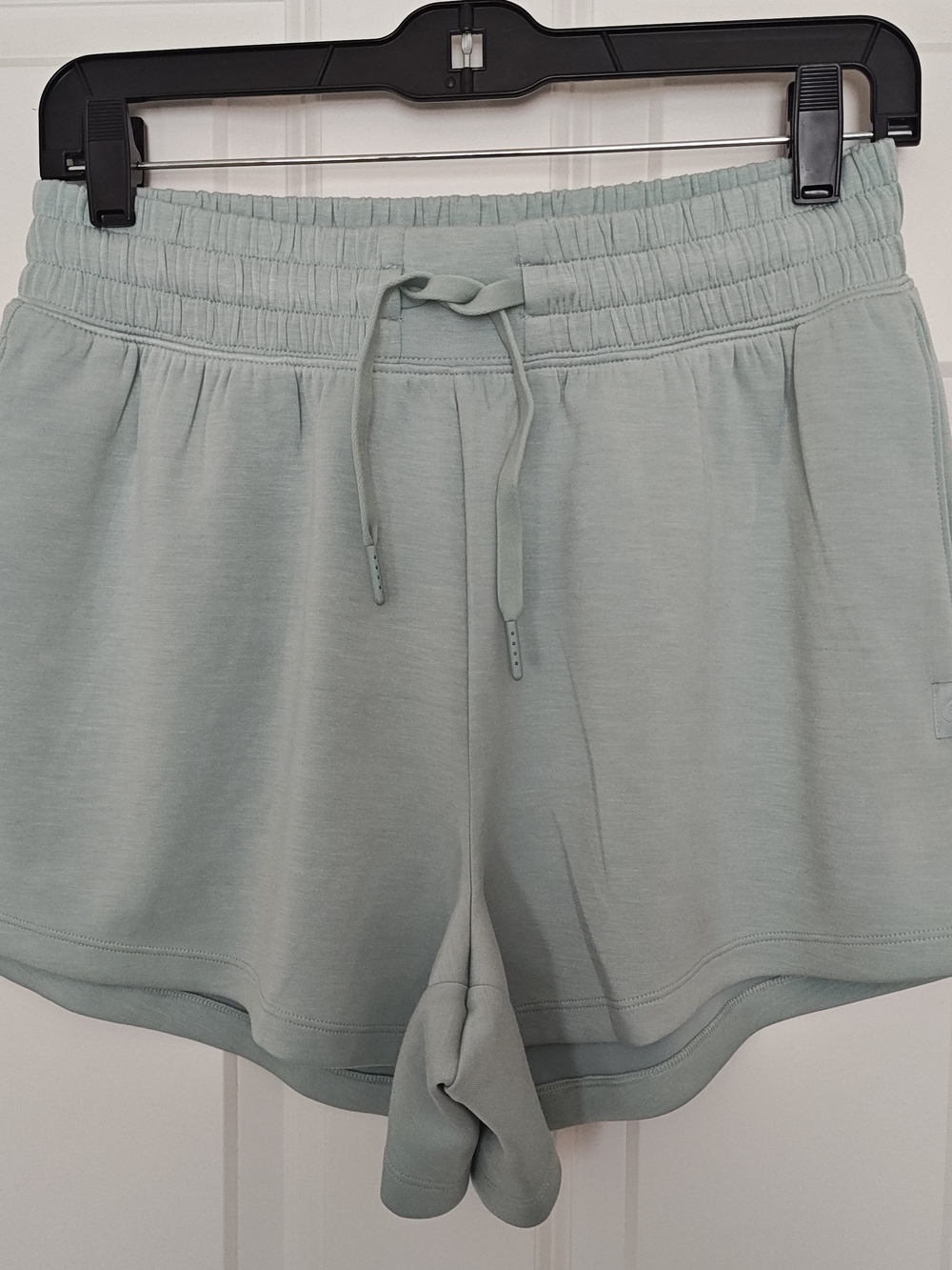 NWT Gilly Hicks Active Shorts